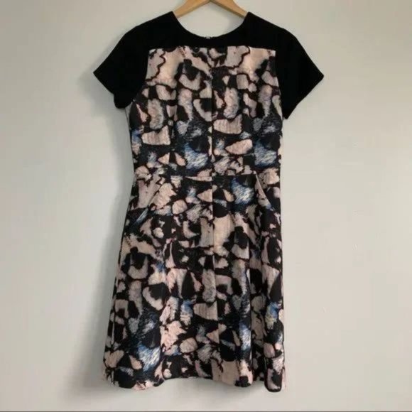 Club Monaco dress casual abstract print black multi color shirt sleeves size 6 - Picture 1 of 11